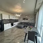 платинум 8 Apartamento
